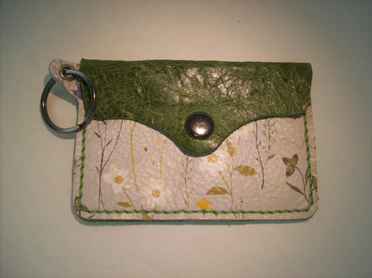 Two-Toned Leather Card Wallet Keychain – Repurposed Leather